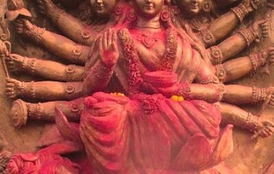 DURGA ASHTAMI | 01.11. * we attempt the ageless-secret-sparkling-heart-blood-way of Bhakti (love and devotion)